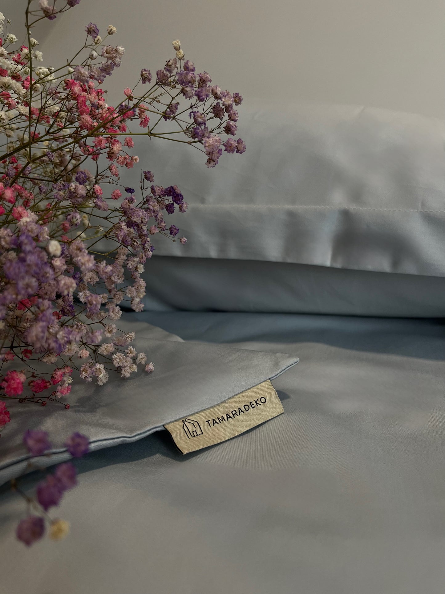 ice blue tamaradeko premium satinas